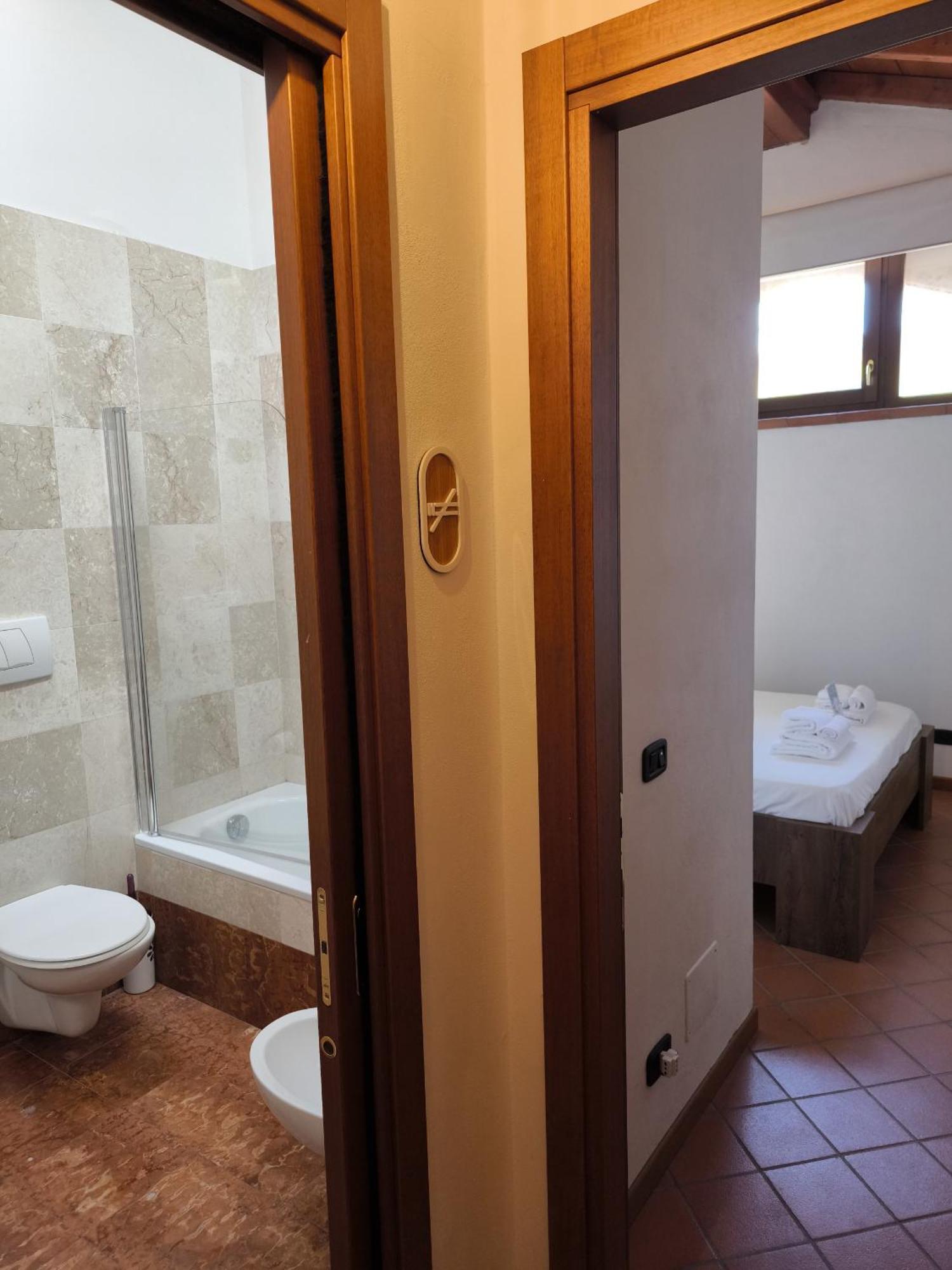 Sg Family - Oblo Apartment Pacengo Di Lazise Экстерьер фото